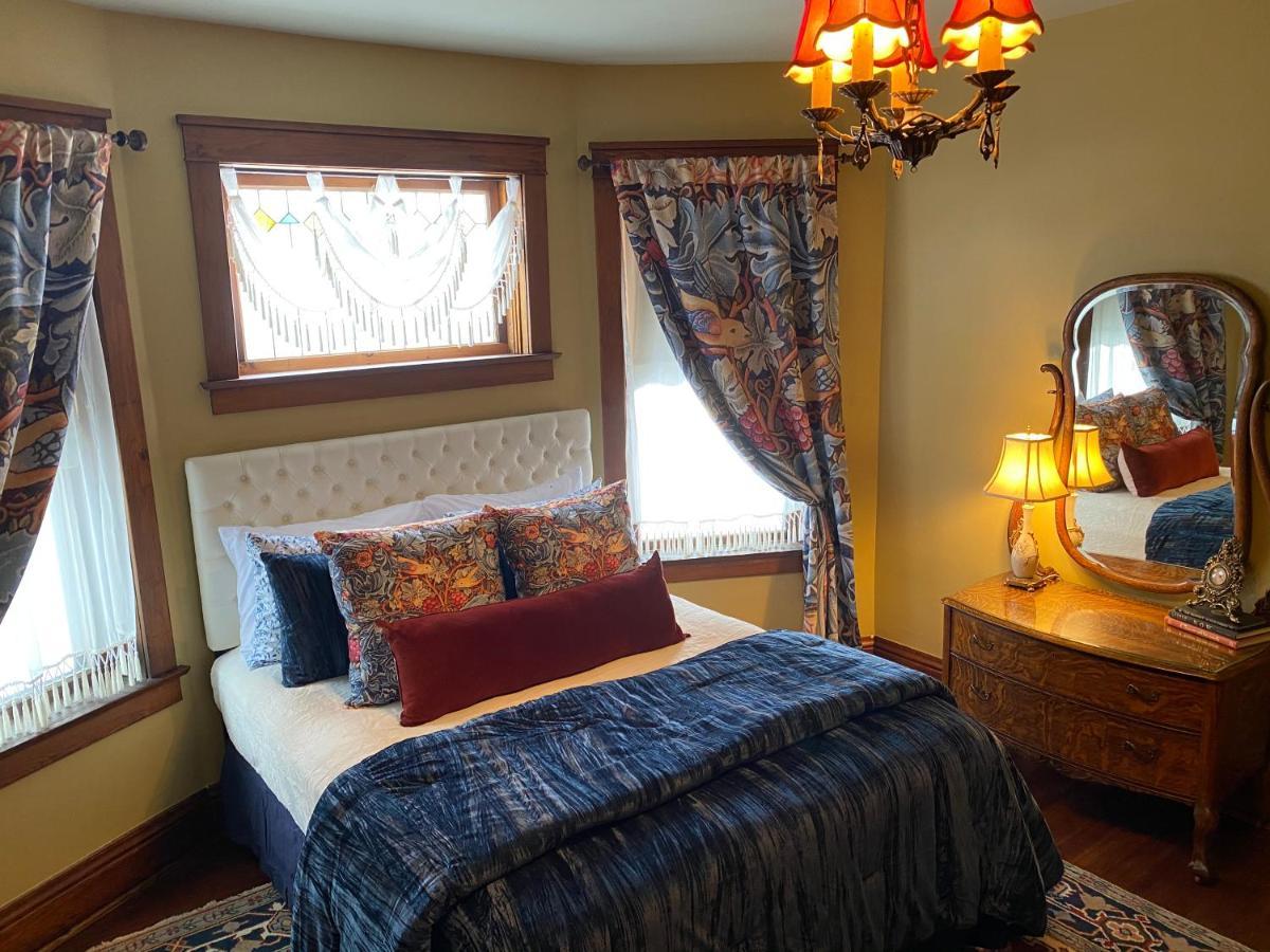 The Edmond An 1887 Arts & Crafts Gem Apartment Saint Joseph Luaran gambar