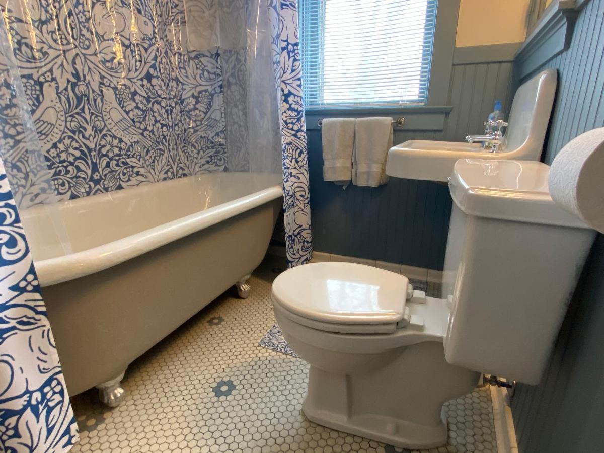 The Edmond An 1887 Arts & Crafts Gem Apartment Saint Joseph Luaran gambar