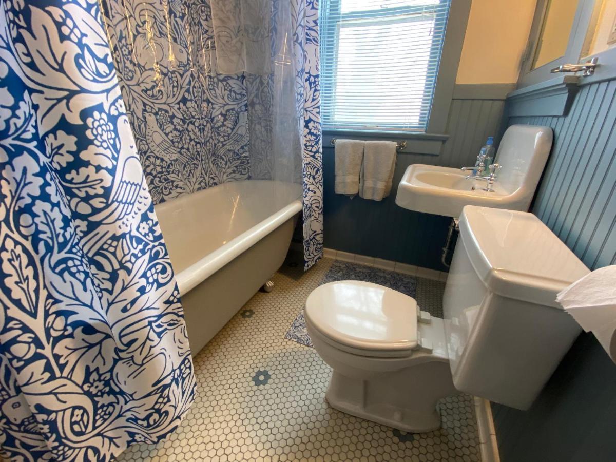 The Edmond An 1887 Arts & Crafts Gem Apartment Saint Joseph Luaran gambar