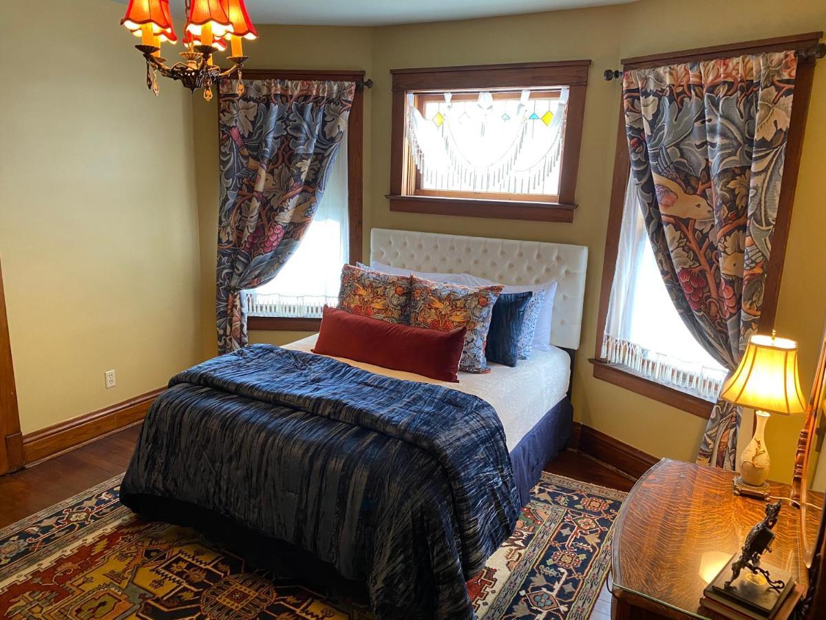 The Edmond An 1887 Arts & Crafts Gem Apartment Saint Joseph Luaran gambar